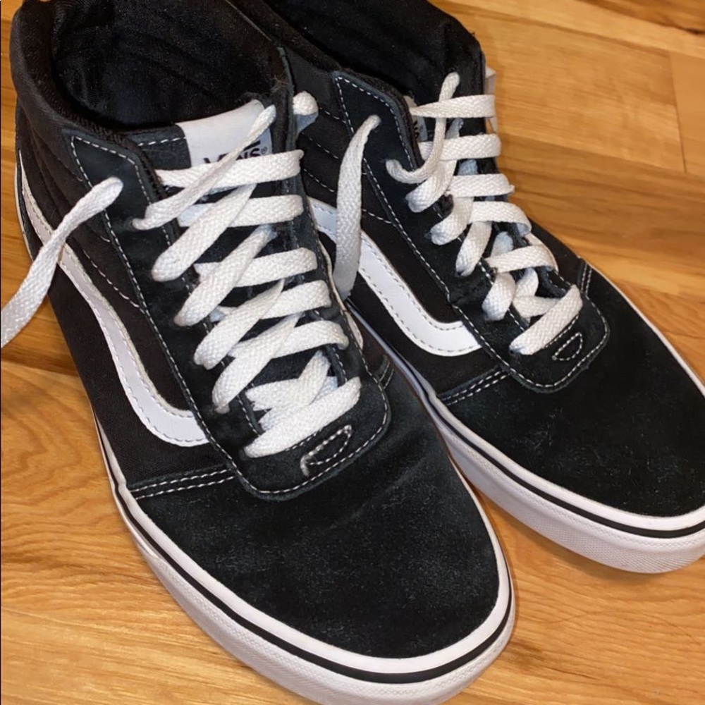 black vans
